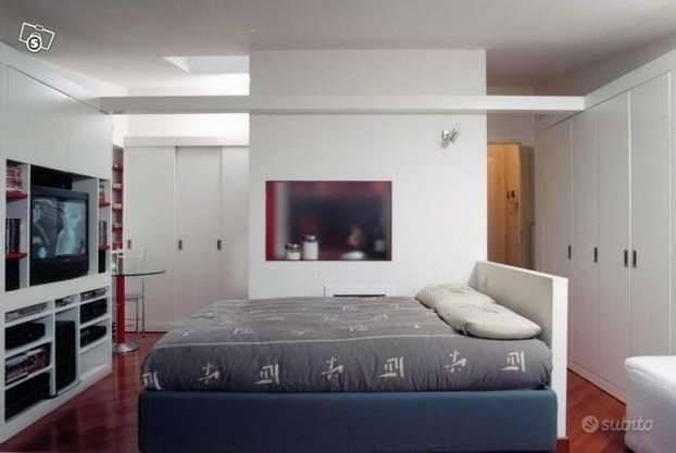 appartamento in vendita a Milano in zona Cagnola