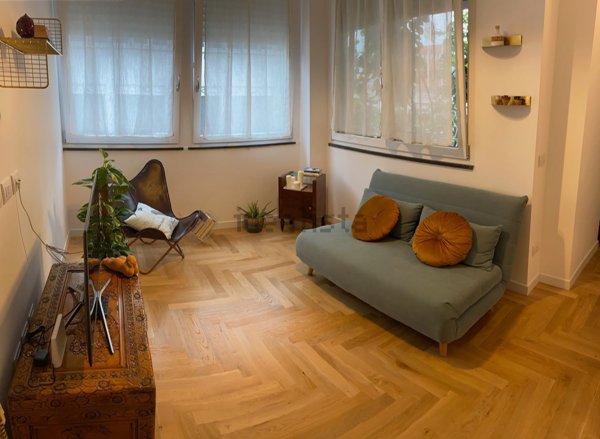 appartamento in vendita a Milano in zona Lorenteggio