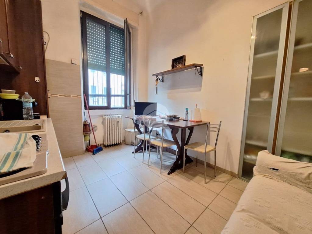 appartamento in vendita a Milano in zona Vigentino