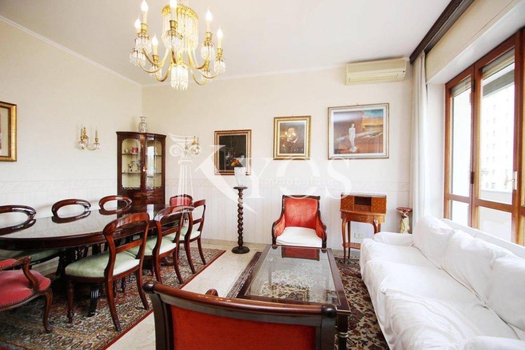appartamento in vendita a Milano in zona Lorenteggio