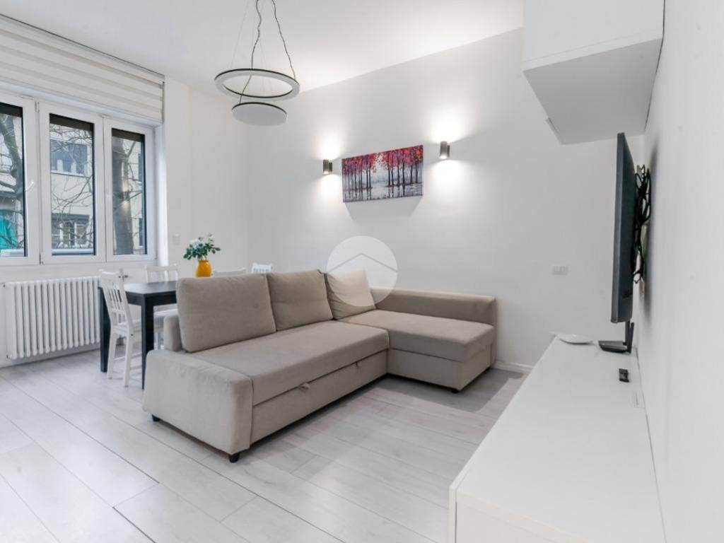appartamento in vendita a Milano in zona Barona