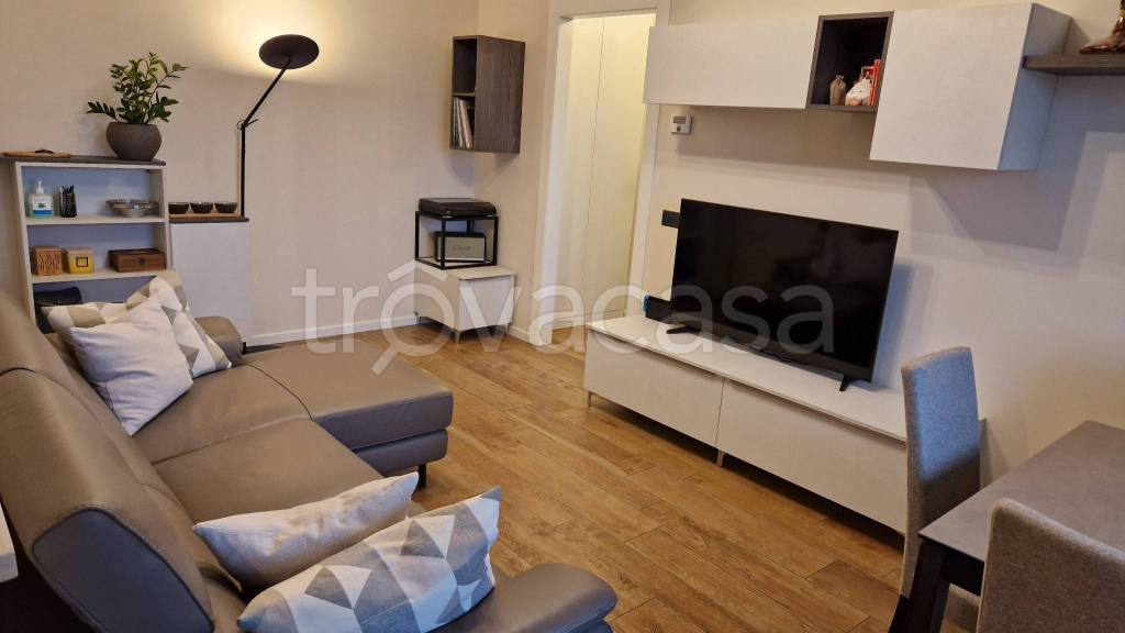appartamento in vendita a Milano in zona Gallaratese
