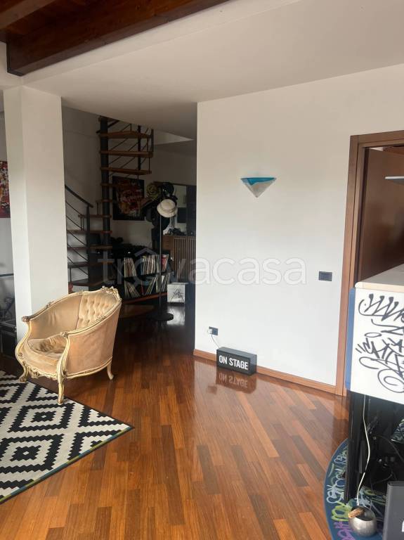 appartamento in vendita a Milano in zona Porta Romana