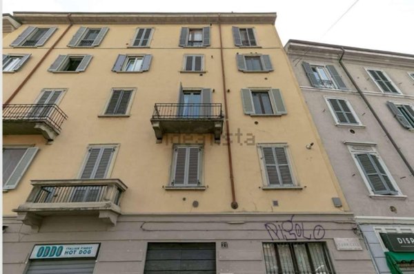 appartamento in vendita a Milano in zona Conchetta