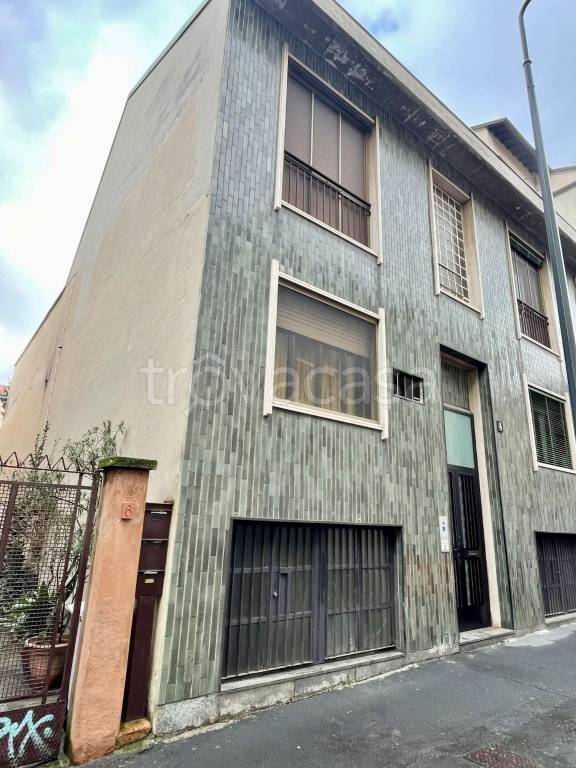 appartamento in vendita a Milano in zona Villapizzone