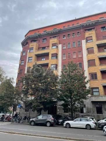 appartamento in vendita a Milano in zona Solari