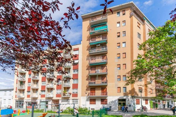 appartamento in vendita a Milano in zona Bovisa