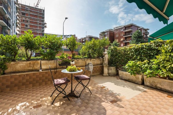 appartamento in vendita a Milano