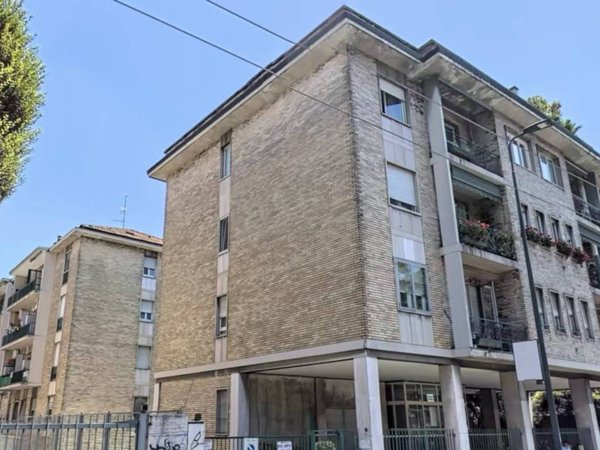 appartamento in vendita a Milano in zona Il Portello