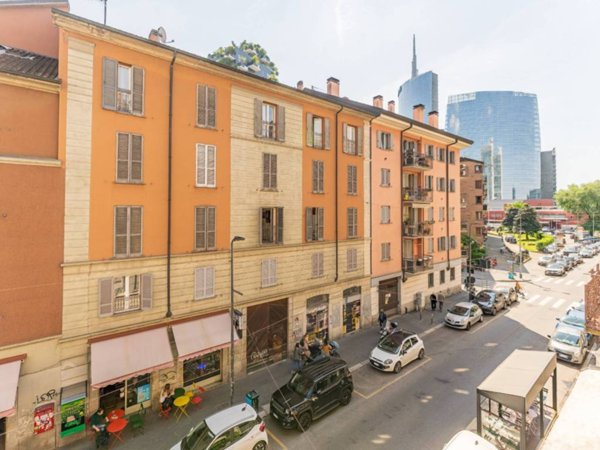appartamento in vendita a Milano in zona Isola