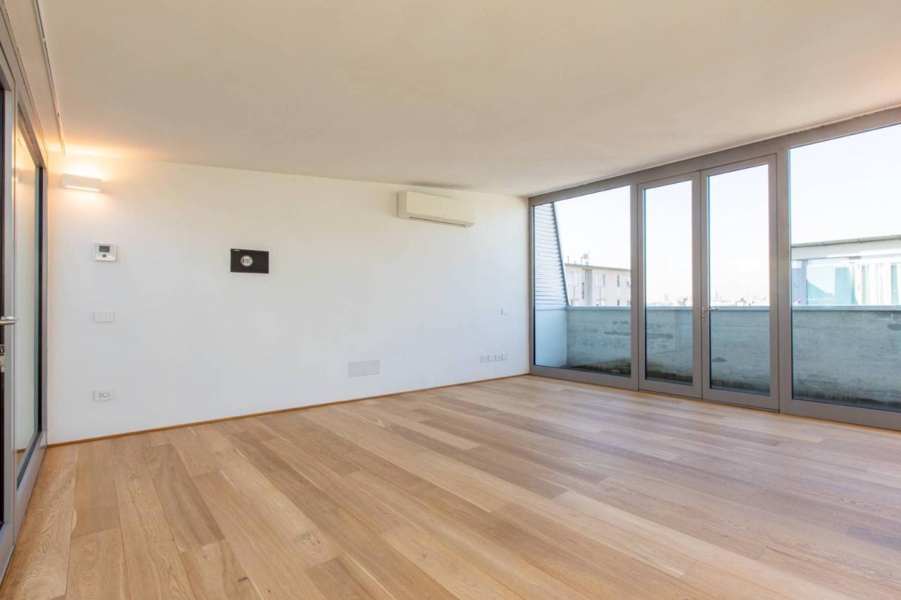 appartamento in vendita a Milano in zona Crescenzago