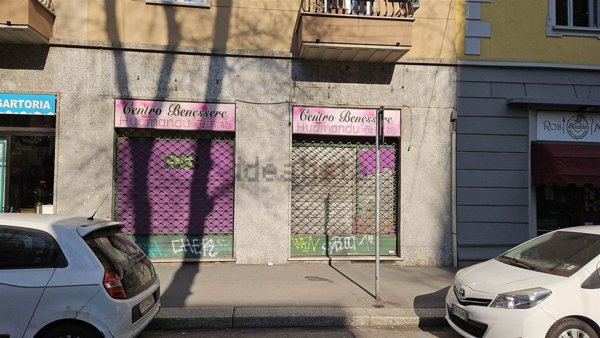 negozio in vendita a Milano in zona Sempione
