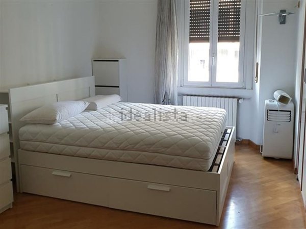 appartamento in vendita a Milano in zona Isola