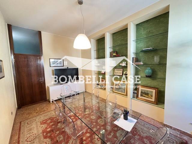 appartamento in vendita a Milano in zona Guastalla
