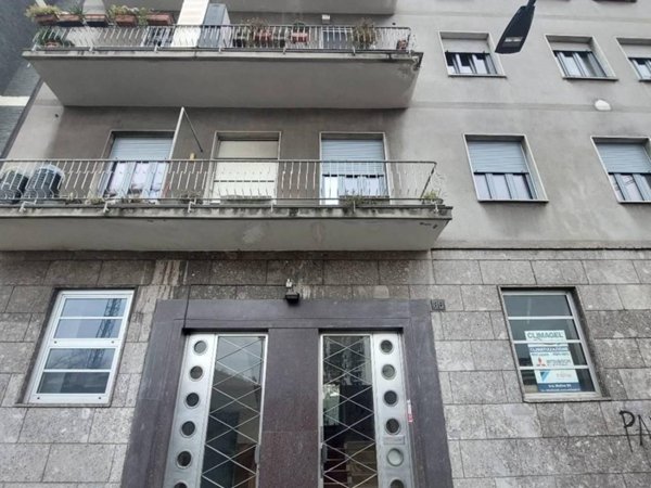appartamento in vendita a Milano in zona XXII Marzo
