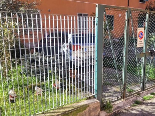 casale in vendita a Milano in zona San Siro