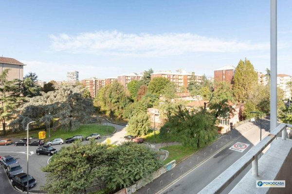 appartamento in vendita a Milano in zona Maggiolina