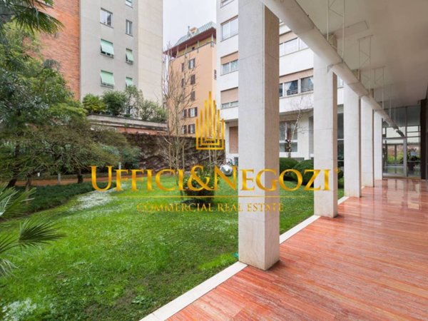 ufficio in vendita a Milano in zona Solari