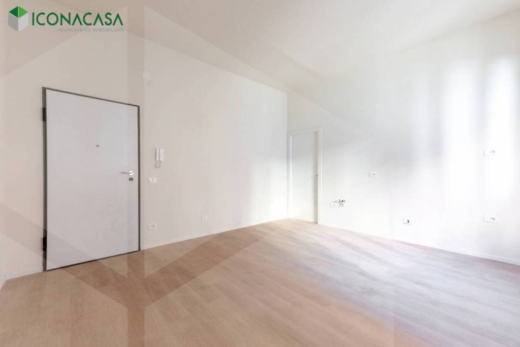 appartamento in vendita a Milano in zona XXII Marzo