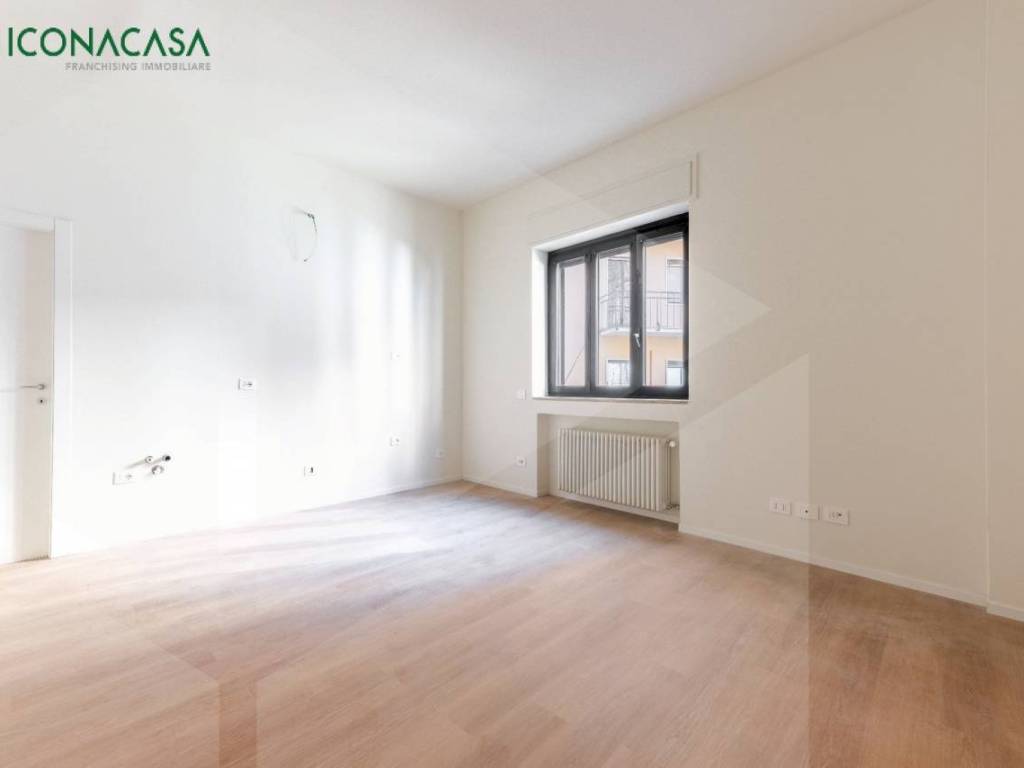 appartamento in vendita a Milano in zona XXII Marzo