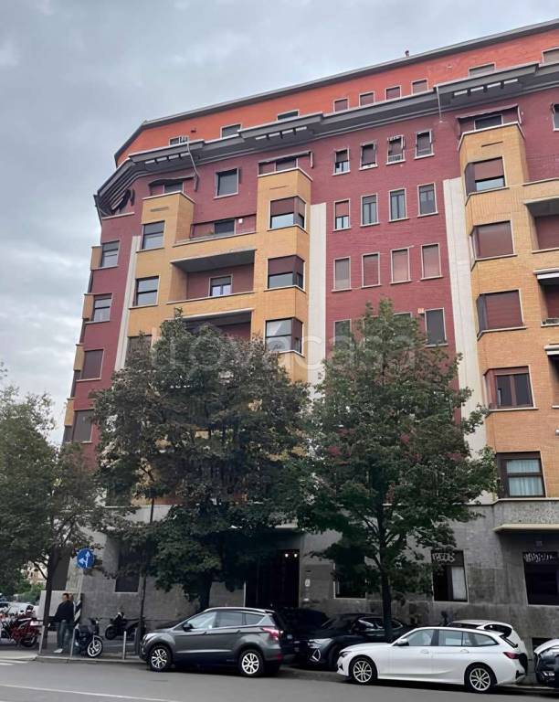 appartamento in vendita a Milano in zona Solari