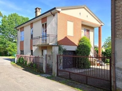 casa indipendente in vendita a Milano