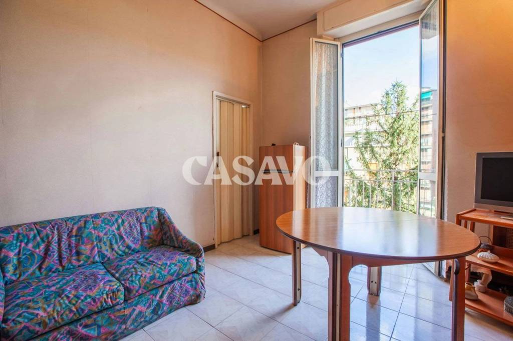 appartamento in vendita a Milano in zona Segnano