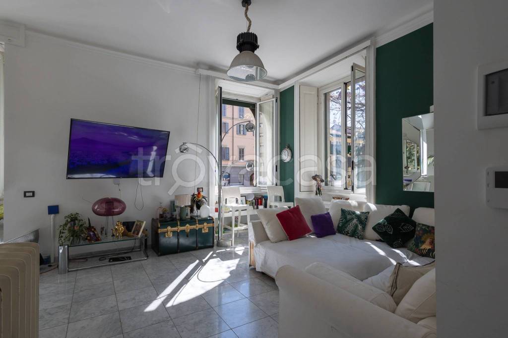 appartamento in vendita a Milano in zona Porta Ticinese