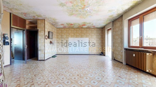 appartamento in vendita a Milano in zona San Cristoforo