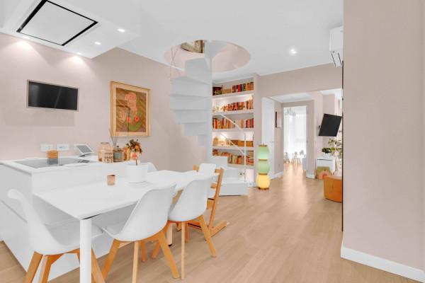 appartamento in vendita a Milano in zona Corvetto