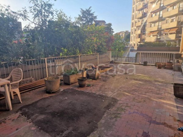 appartamento in vendita a Milano in zona Piazzale Lodi
