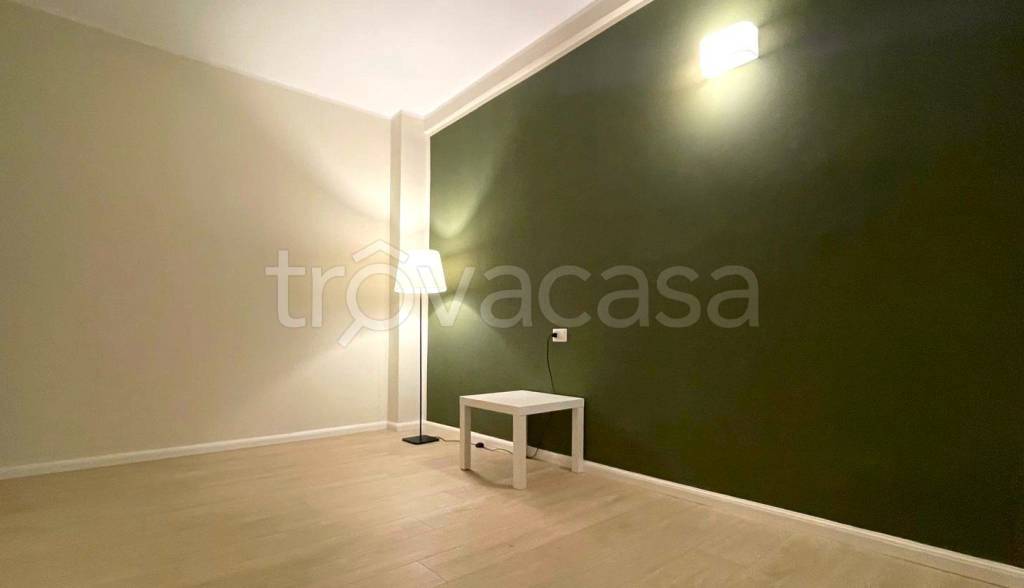 appartamento in vendita a Milano in zona Corvetto