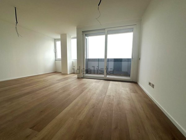 appartamento in vendita a Milano in zona Vigentino