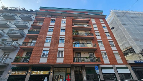 appartamento in vendita a Milano in zona Sempione