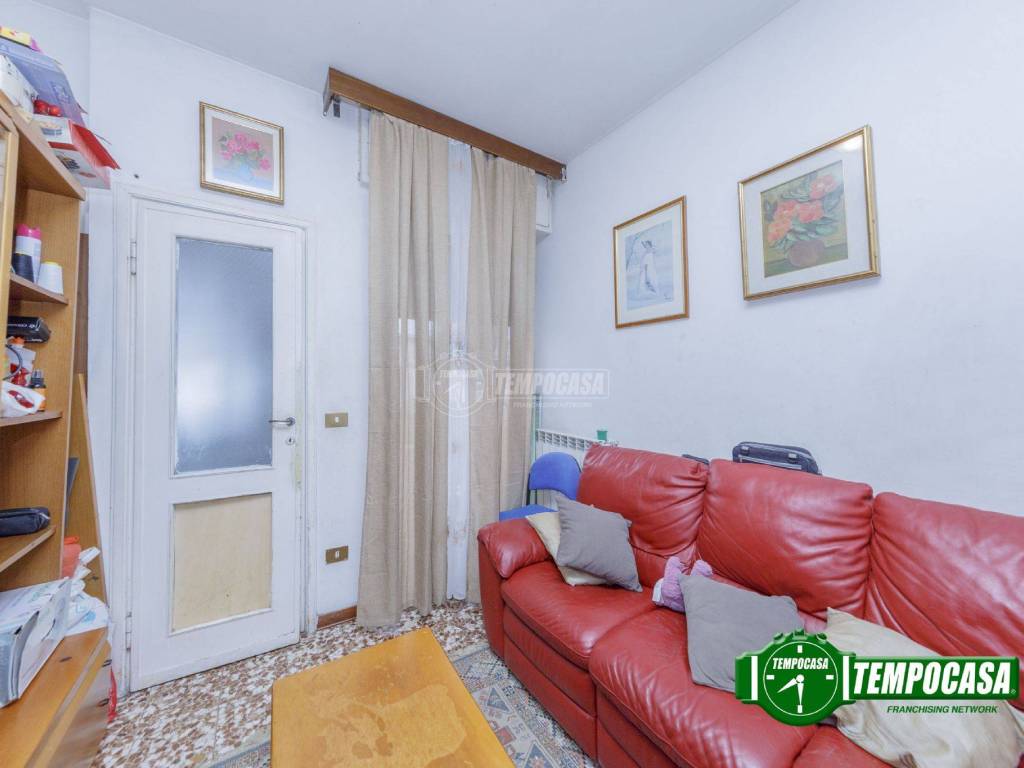 appartamento in vendita a Milano in zona Garegnano