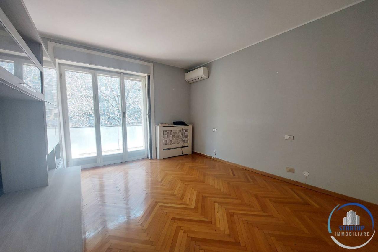 appartamento in vendita a Milano in zona Maggiolina