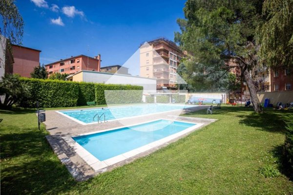 appartamento in vendita a Milano in zona Barona
