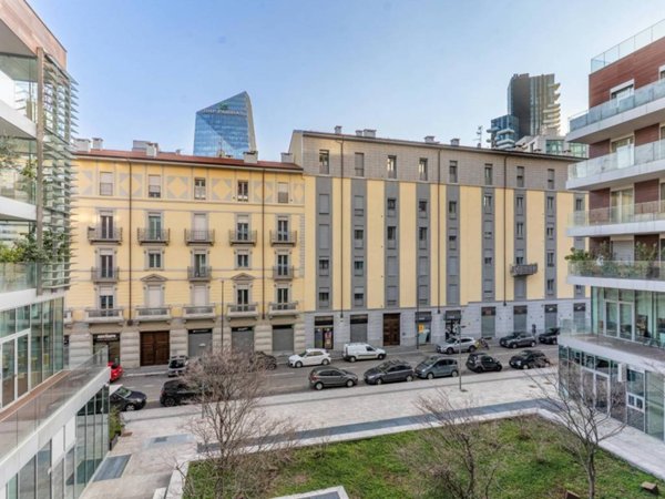appartamento in vendita a Milano in zona Porta Nuova
