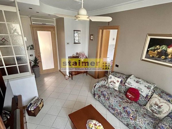 appartamento in vendita a Milano in zona Baggio