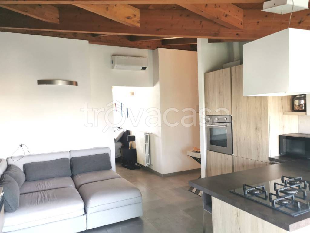 appartamento in vendita a Milano in zona Precotto