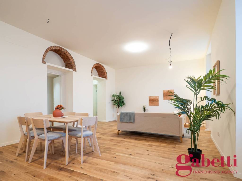 appartamento in vendita a Milano in zona Loreto