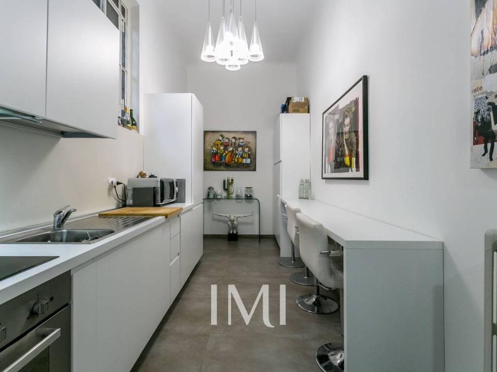 appartamento in vendita a Milano in zona Morivione