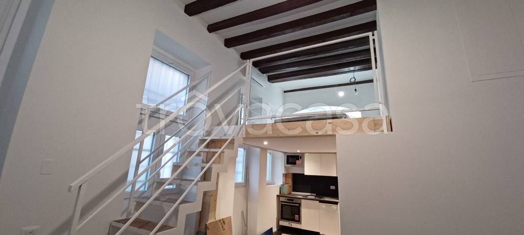 appartamento in vendita a Milano in zona Porta Venezia