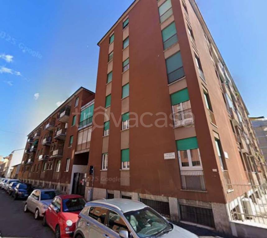 appartamento in vendita a Milano in zona Niguarda