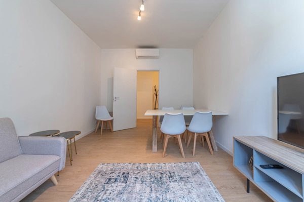 appartamento in vendita a Milano in zona Bullona