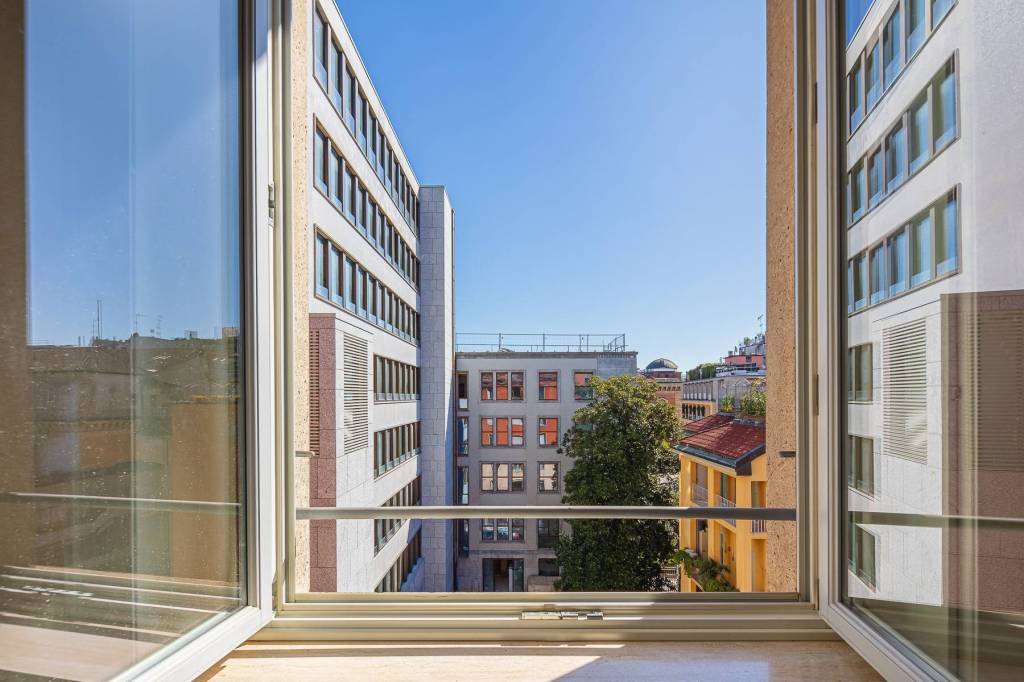 appartamento in vendita a Milano in zona Brera