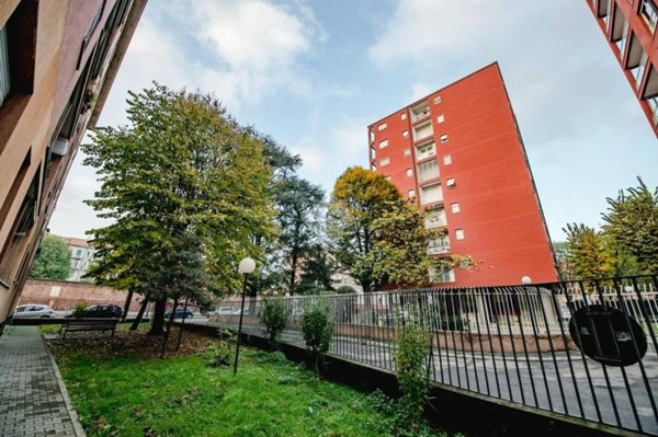 appartamento in vendita a Milano in zona Corvetto