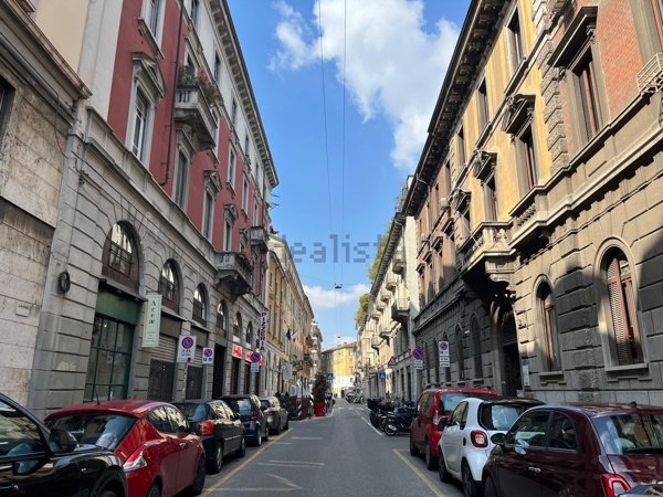 locale di sgombero in vendita a Milano in zona Porta Garibaldi