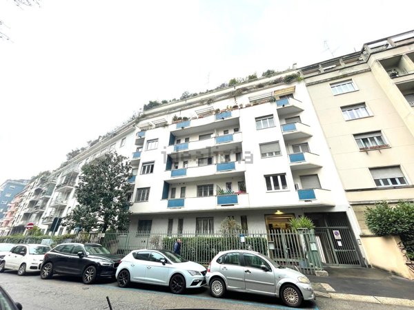 appartamento in vendita a Milano in zona Città Studi