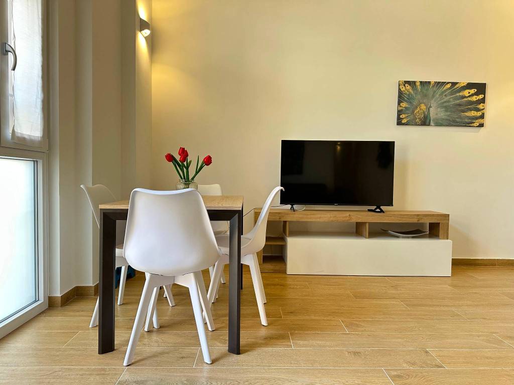 appartamento in vendita a Milano in zona Porta Genova